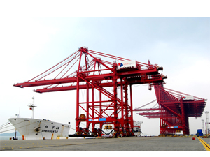 Derek Gantri Daratan　